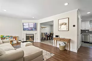 19 Paine Commons, Yaphank, NY 11980 - Photo 5