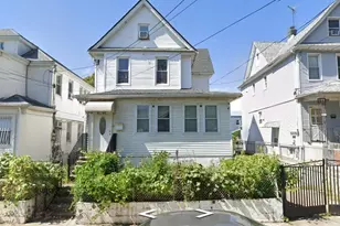 87-62 133rd St, Richmond Hill, NY 11418 - Photo 1