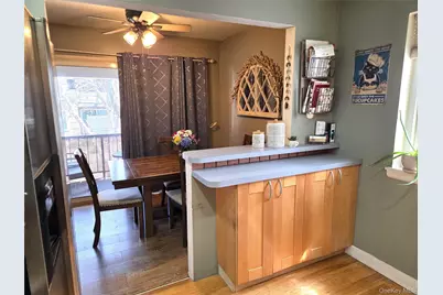 655 Middle Country #6A2, Coram, NY 11727 - Photo 11