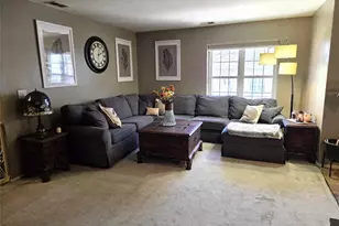 655 Middle Country, Coram, NY 11727 - Photo 7