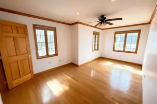 76-11 270th St, New York, NY 11040 - Photo 7