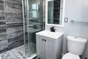 245 Rumsey Rd, Yonkers, NY 10701 - Photo 15