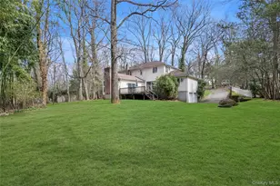 1 Peters Ln, Manhasset, NY 11030 - Photo 21