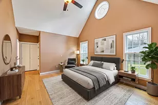 136 Mill Rd, Manorville, NY 11949 - Photo 23