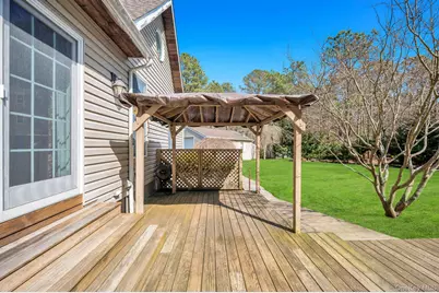 136 Mill Road, Manorville, NY 11949 - Photo 41