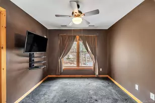 136 Mill Rd, Manorville, NY 11949 - Photo 29