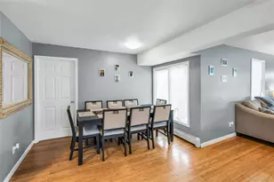 6 Oakwood Ave, Ronkonkoma, NY 11779 - Photo 7