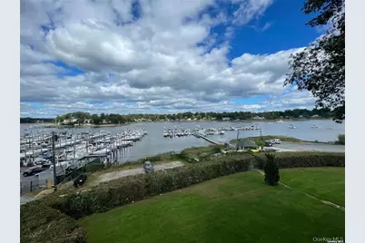 307 W Shore Road #5, Huntington, NY 11743 - Photo 3