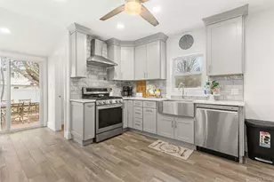 54 Christmas St, North Babylon, NY 11703 - Photo 7