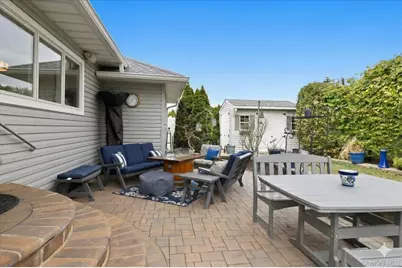 2953 Kinloch Road, Wantagh, NY 11793 - Photo 39
