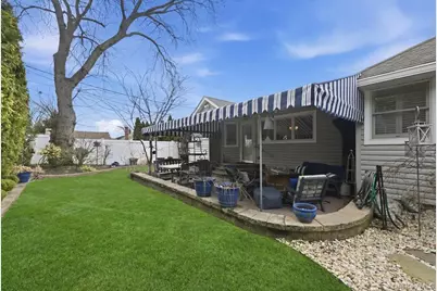 2953 Kinloch Road, Wantagh, NY 11793 - Photo 35