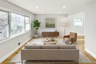 37 Decatur St, Roosevelt, NY 11575 - Photo 15