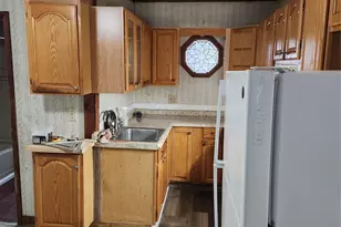 10 Charles St, Poughkeepsie, NY 12601 - Photo 17