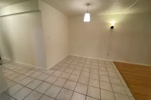 68-05 242nd St, Little Neck, NY 11362 - Photo 11