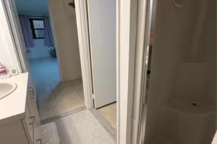 68-05 242nd St, Little Neck, NY 11362 - Photo 21