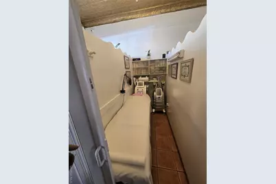 44-16 Greenpoint Avenue, Sunnyside, NY 11104 - Photo 5