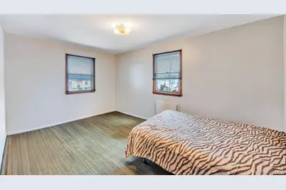 24 Pleasant Avenue, Roosevelt, NY 11575 - Photo 11