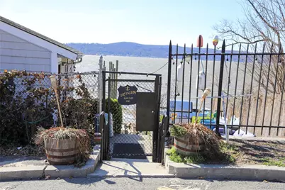 33 Mountain Road, Irvington, NY 10533 - Photo 39