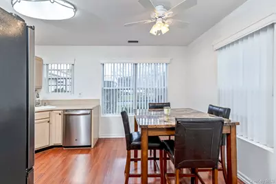 7 Possum Path, Coram, NY 11727 - Photo 11