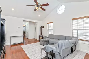 7 Possum Path, Coram, NY 11727 - Photo 7