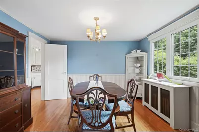32 Thorn Avenue, Mount Kisco, NY 10549 - Photo 11