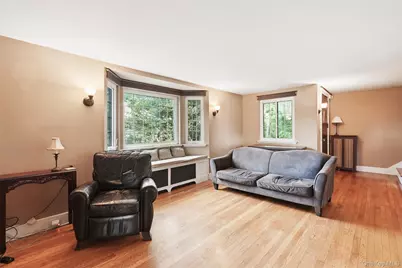 32 Thorn Avenue, Mount Kisco, NY 10549 - Photo 7