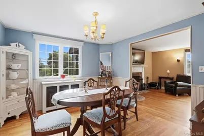 32 Thorn Avenue, Mount Kisco, NY 10549 - Photo 3