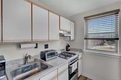 25403 74th Avenue #A 2, Glen Oaks, NY 11004 - Photo 9