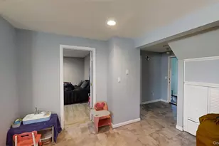 61 Manchester Rd, Huntington, NY 11743 - Photo 11