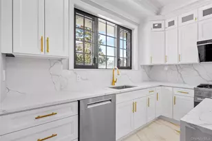 35-18 221st St, Bayside, NY 11361 - Photo 23