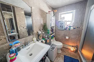 86 Overlook Dr, East Islip, NY 11730 - Photo 13