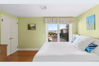 61 Factory Pond Road, Locust Valley, NY 11560 - Photo 17