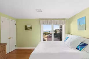 61 Factory Pond Rd, Locust Valley, NY 11560 - Photo 17