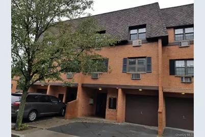 219-43 67th Avenue #3rd, Bayside, NY 11364 - Photo 1