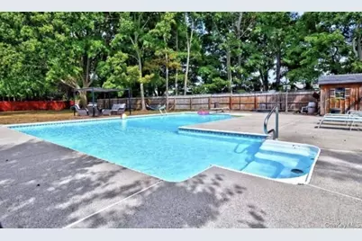 824 Lincoln Avenue, Bohemia, NY 11716 - Photo 23