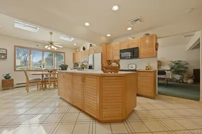 1385 Briard Street, Wantagh, NY 11793 - Photo 9