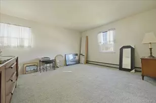 1385 Briard St, Wantagh, NY 11793 - Photo 19