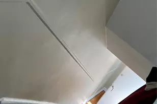 72-05 Little Neck Pkwy, Glen Oaks, NY 11004 - Photo 5