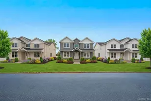 89 West Ave, Hicksville, NY 11801 - Photo 3