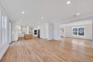 89 West Ave, Hicksville, NY 11801 - Photo 15