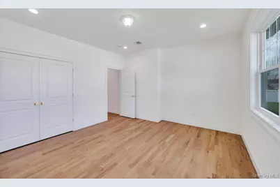 89 West Avenue, Hicksville, NY 11801 - Photo 19