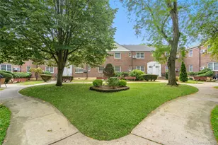 251-42 61st Ave, Little Neck, NY 11362 - Photo 17