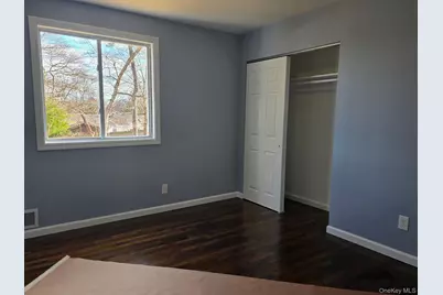 340 Half Mile Road, Central Islip, NY 11722 - Photo 9