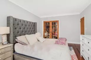 470 N Broadway, Yonkers, NY 10701 - Photo 5