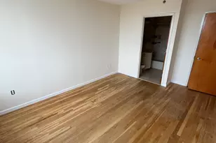 116-24 Grosvenor, Kew Gardens, NY 11418 - Photo 5