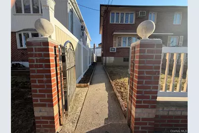 141- 33 255th Street #Second Floor, Rosedale, NY 11422 - Photo 11