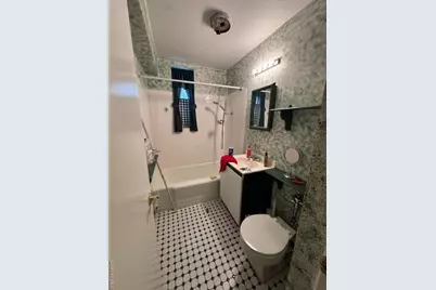 221 McDonald #1G, Brooklyn, NY 11218 - Photo 5