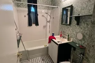 221 McDonald, Brooklyn, NY 11218 - Photo 5