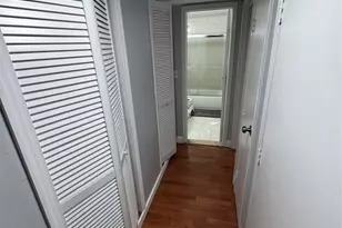 175 Main Ave, Wheatley Heights, NY 11798 - Photo 7