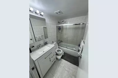 175 Main Avenue #149, Wheatley Heights, NY 11798 - Photo 3